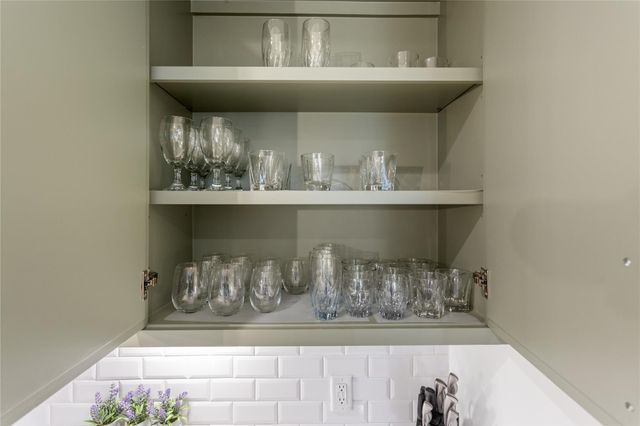 9215 Noel Street, Houston, TX 77033