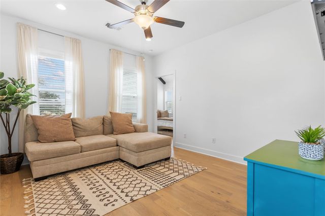 9215 Noel Street, Houston, TX 77033