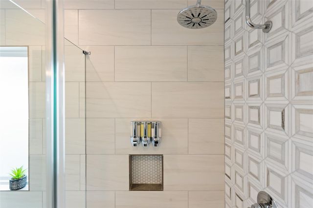 9215 Noel Street, Houston, TX 77033