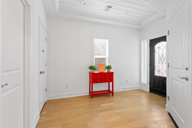 9215 Noel Street, Houston, TX 77033