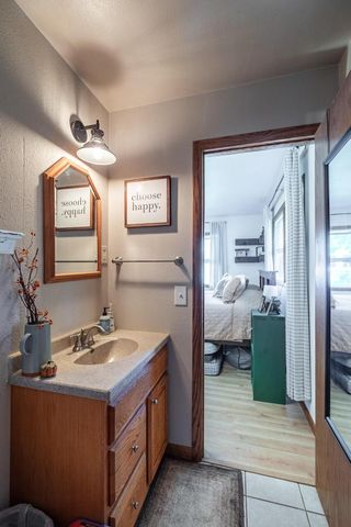 W4934 Mill STREET, La Crosse, WI 54601