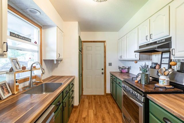 W4934 Mill STREET, La Crosse, WI 54601