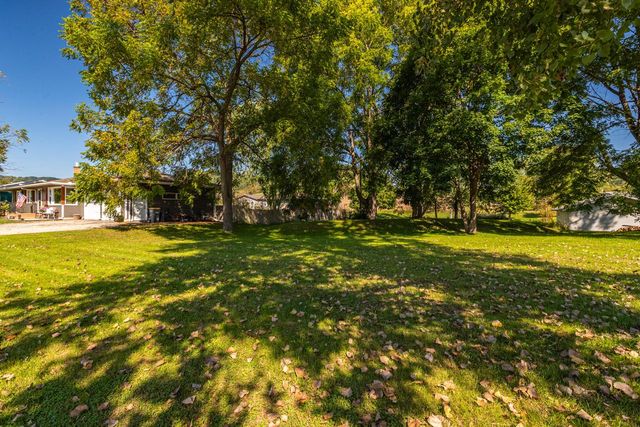 W4934 Mill STREET, La Crosse, WI 54601