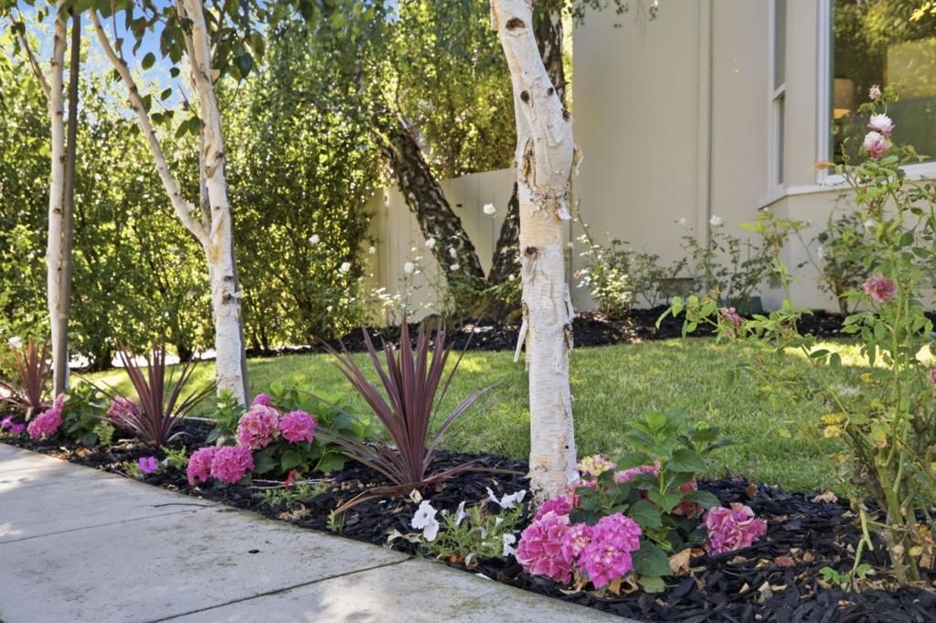 Image 5 of property listing at 1715 Ralston Avenue, Burlingame, CA 94010