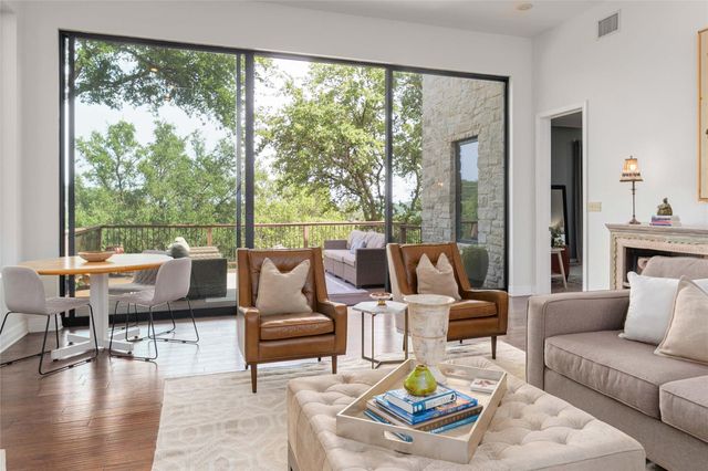 2102 Paisano RD, Austin, TX 78746