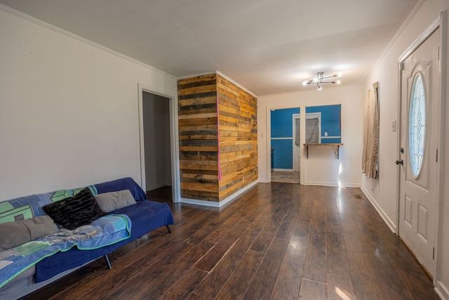 711 Monroe St, Clarksville, TN 37040