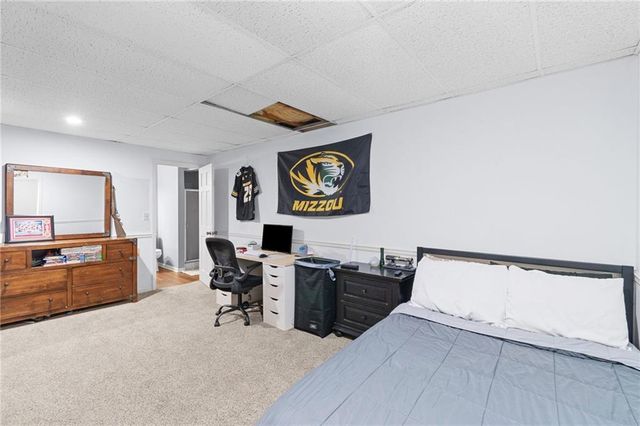 1303 Shirkey Avenue, Richmond, MO 64085