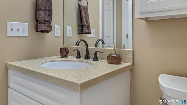 123 Louis Hill Road 123, Newtown, CT 06482