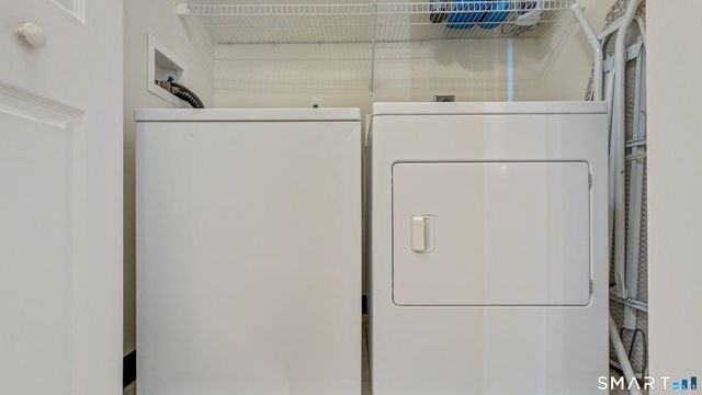 123 Louis Hill Road 123, Newtown, CT 06482