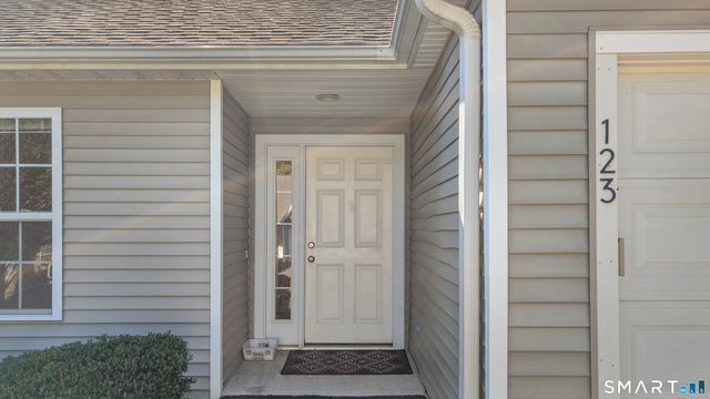 123 Louis Hill Road 123, Newtown, CT 06482