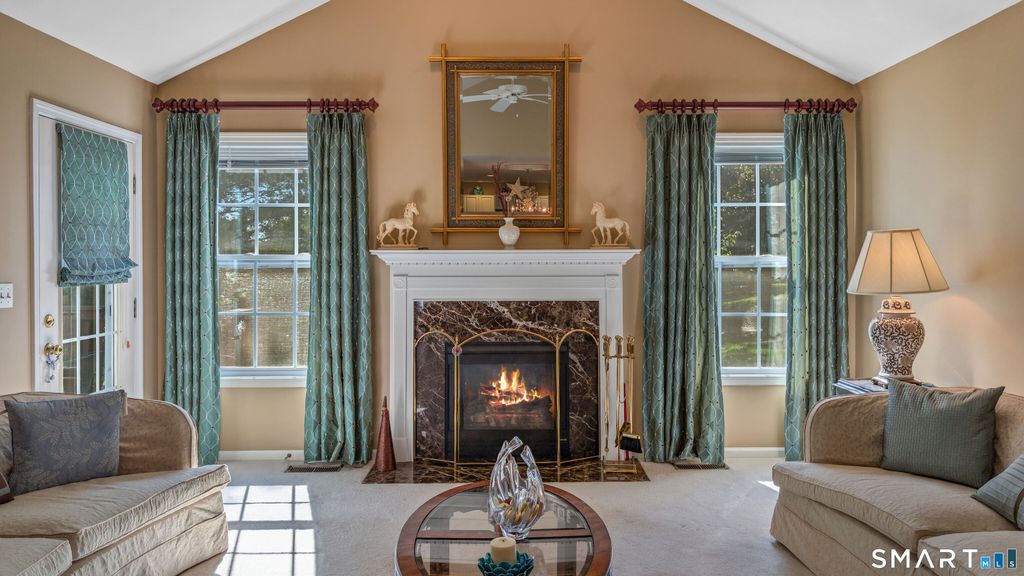 123 Louis Hill Road 123, Newtown, CT 06482