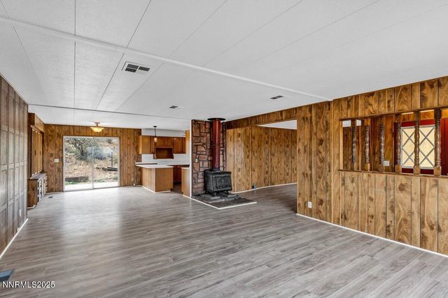 1211 Slate Road, Topaz Ranch Estates, NV 89444