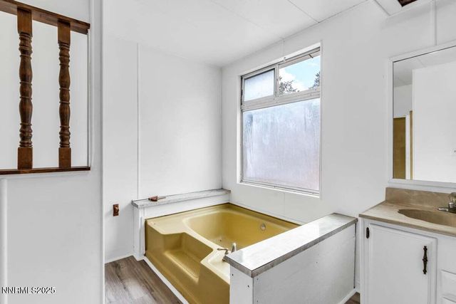 1211 Slate Road, Topaz Ranch Estates, NV 89444