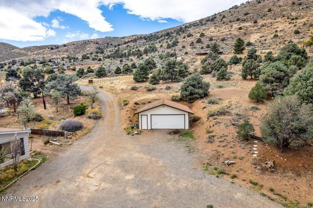 1211 Slate Road, Topaz Ranch Estates, NV 89444