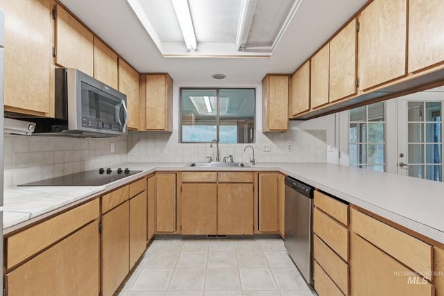 5801 W Randolph Drive, Boise, ID 83709