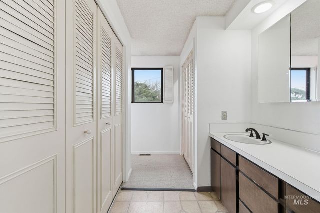 5801 W Randolph Drive, Boise, ID 83709