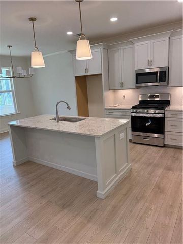 106 Live Oak Lane, Carrollton, GA 30117