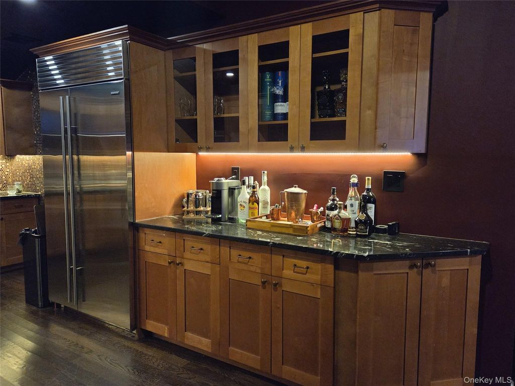2706 Peconic Avenue, Seaford, NY 11783 — photo 5
