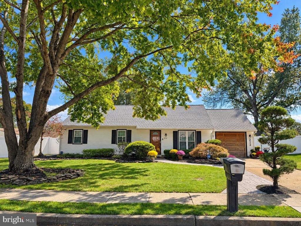 212 SOUTHVIEW DR, DELRAN, NJ 08075 — photo 2