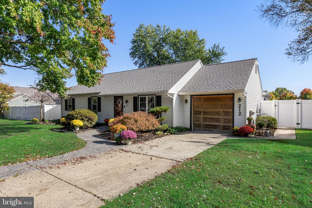 212 SOUTHVIEW DR, DELRAN, NJ 08075 — photo 4