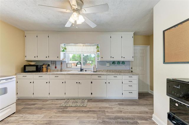 5510 21ST STREET COURT W, Bradenton, FL 34207