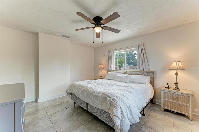 5510 21ST STREET COURT W, Bradenton, FL 34207