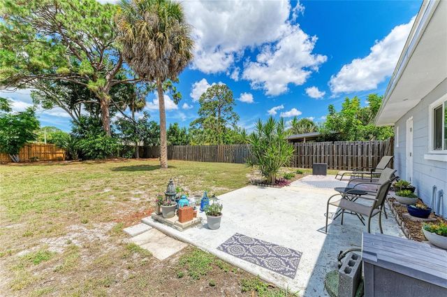 5510 21ST STREET COURT W, Bradenton, FL 34207