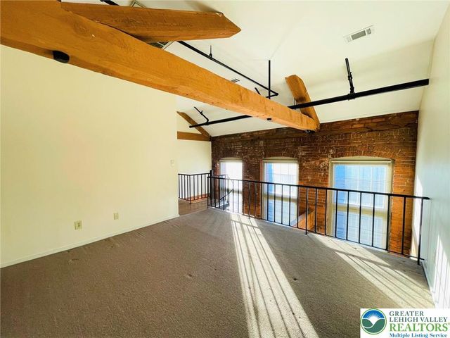 101 Race Street 205, Catasauqua Boro, PA 18032