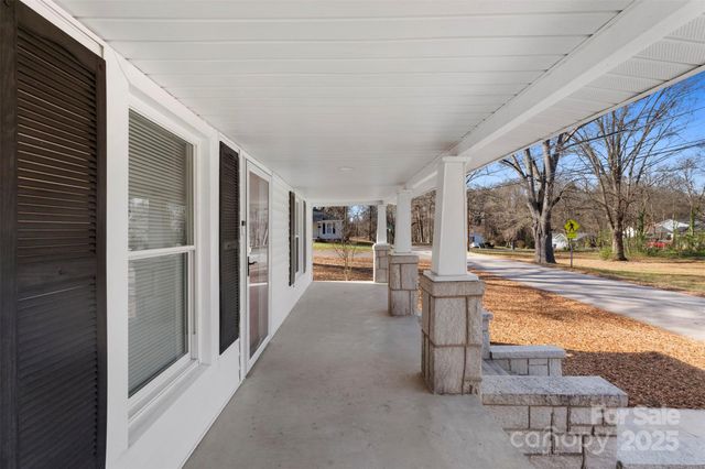 905 W 8th Street, Kannapolis, NC 28081