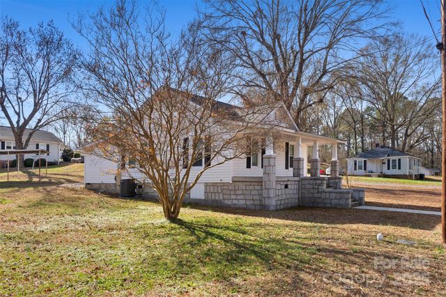 905 W 8th Street, Kannapolis, NC 28081