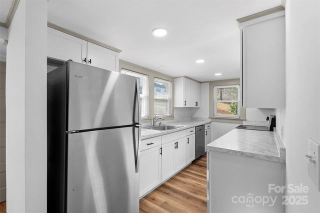 905 W 8th Street, Kannapolis, NC 28081