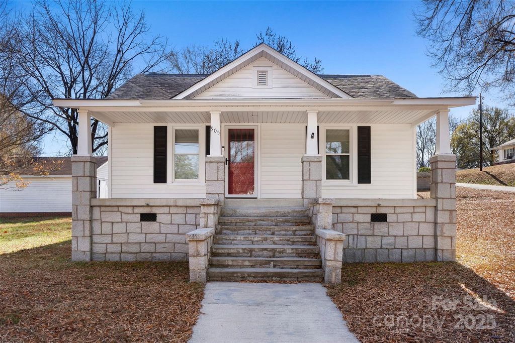 905 W 8th Street, Kannapolis, NC 28081