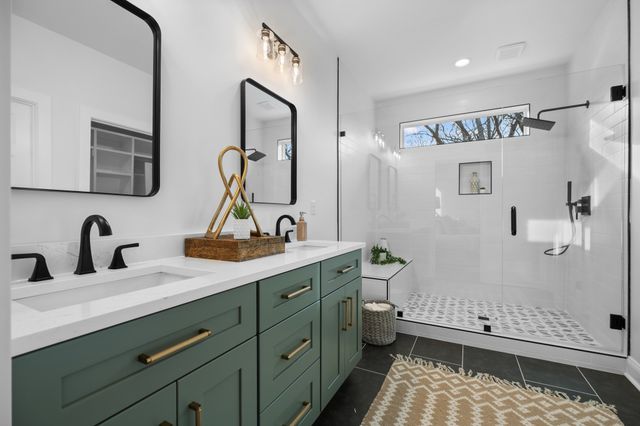 2308 18th Ave, N, Nashville, TN 37208