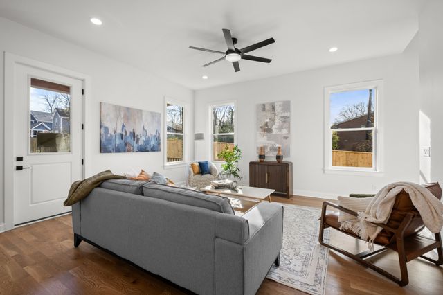 2308 18th Ave, N, Nashville, TN 37208