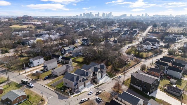 2308 18th Ave, N, Nashville, TN 37208