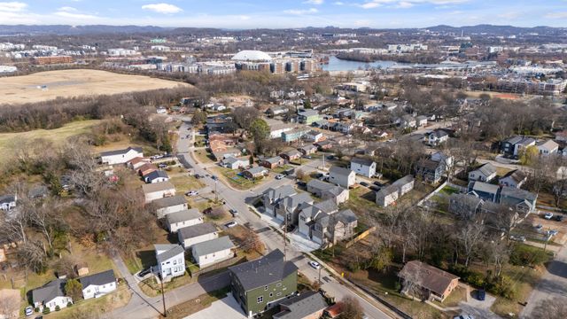 2308 18th Ave, N, Nashville, TN 37208