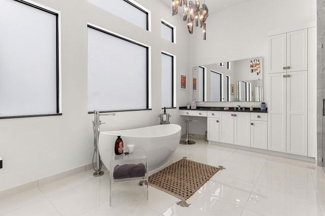 8233 Essex Country Club Drive, Boca Raton, FL 33434