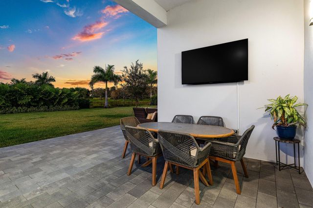 8233 Essex Country Club Drive, Boca Raton, FL 33434