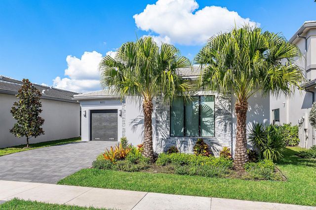 8233 Essex Country Club Drive, Boca Raton, FL 33434