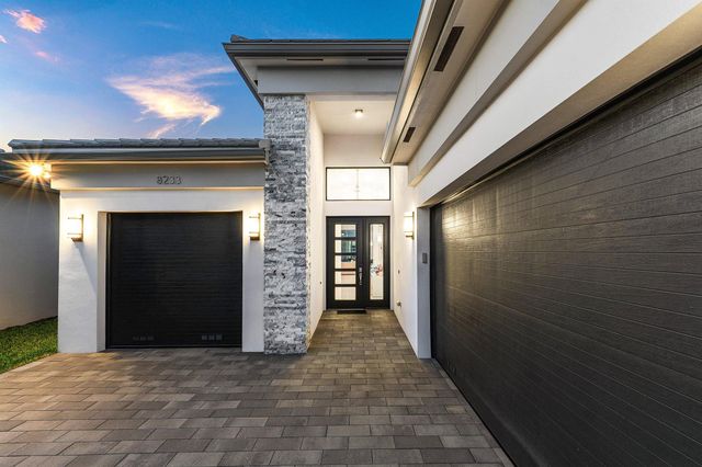 8233 Essex Country Club Drive, Boca Raton, FL 33434