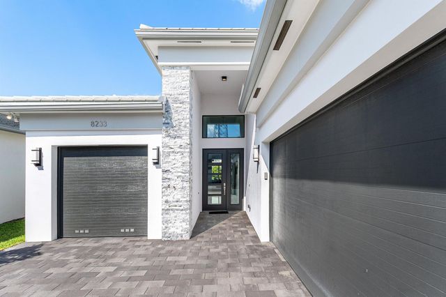 8233 Essex Country Club Drive, Boca Raton, FL 33434