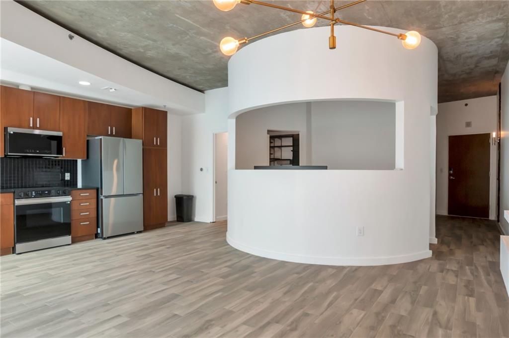 943 Peachtree Street NE 1304, Atlanta, GA 30309