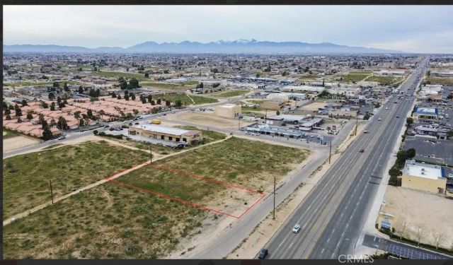 1 Bear Valley, Hesperia, CA 92345