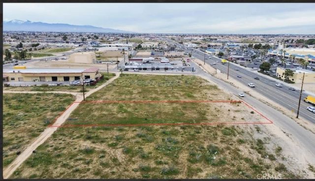 1 Bear Valley, Hesperia, CA 92345