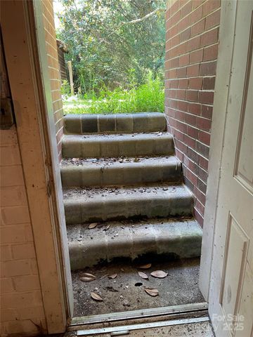 8725 Bringle Ferry Road, Salisbury, NC 28146