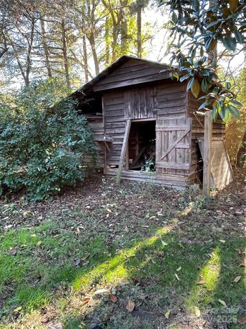 8725 Bringle Ferry Road, Salisbury, NC 28146