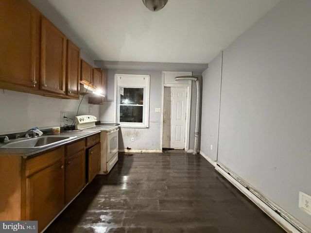 720 N ROSE ST, Baltimore, MD 21205