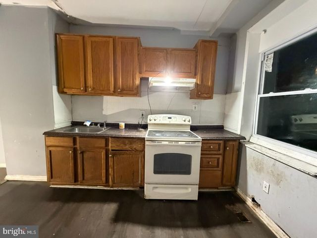 720 N ROSE ST, Baltimore, MD 21205