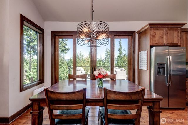 240 Snow Ridge Drive, Cle Elum, WA 98922