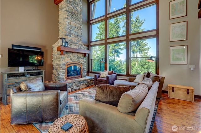 240 Snow Ridge Drive, Cle Elum, WA 98922